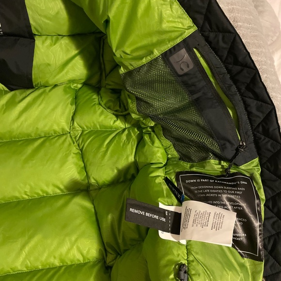 Kathmandu jacket green inside - Picture 3 of 7